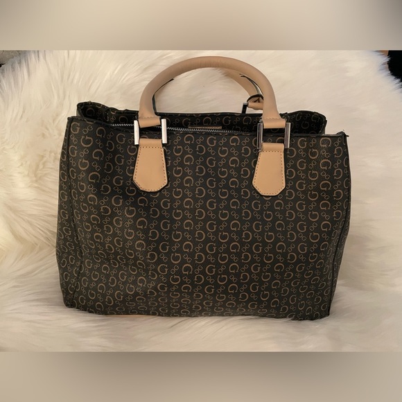 Guess Handbag - Picture 12 of 12